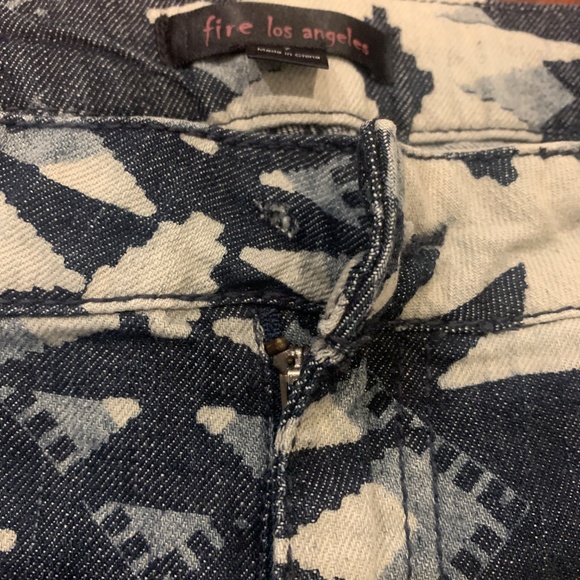 Fire Los Angeles printed denim - Picture 3 of 5